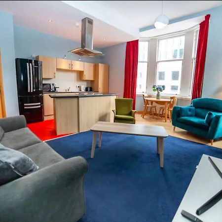 Renfield Apartment, Bright And Spacious Home Glasgow Luaran gambar