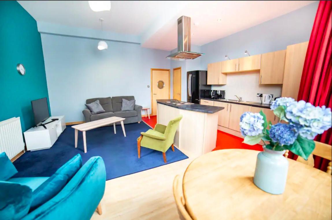 Renfield Apartment, Bright And Spacious Home Glasgow Luaran gambar
