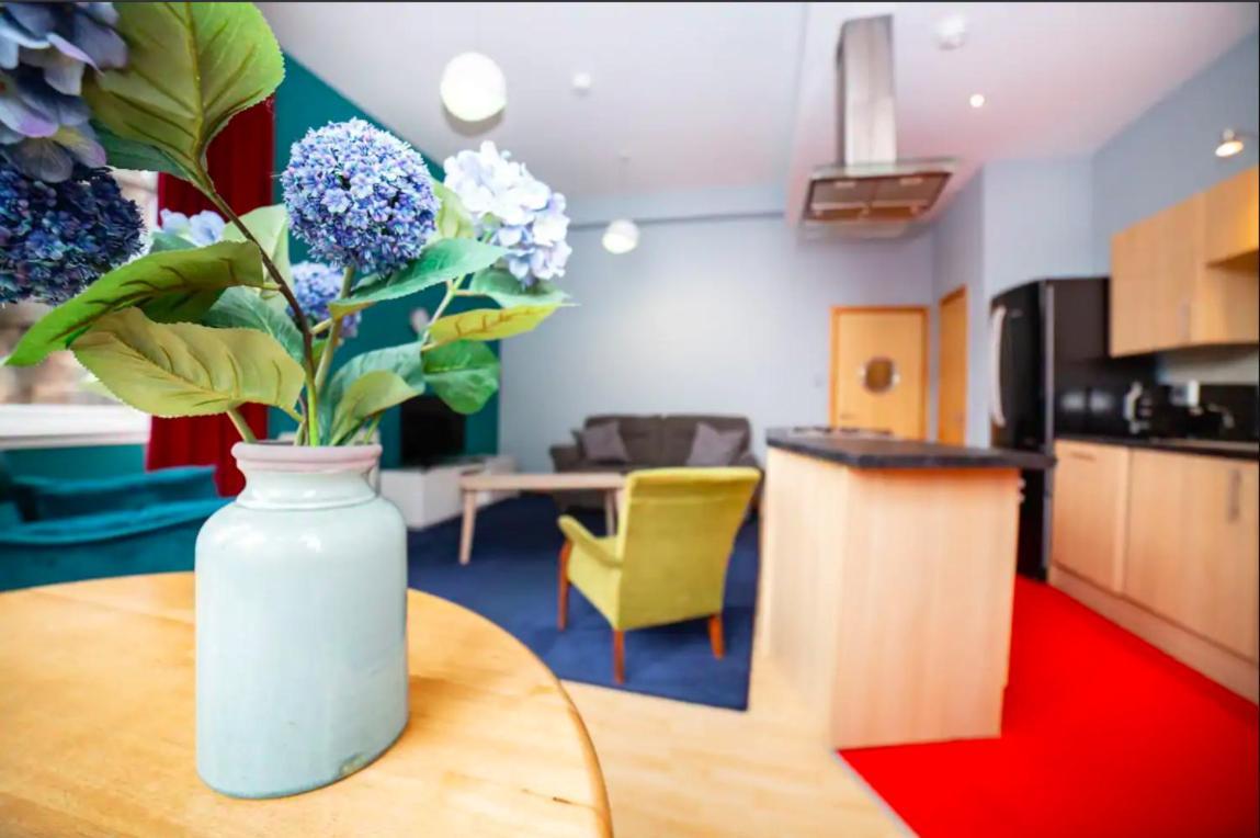 Renfield Apartment, Bright And Spacious Home Glasgow Luaran gambar